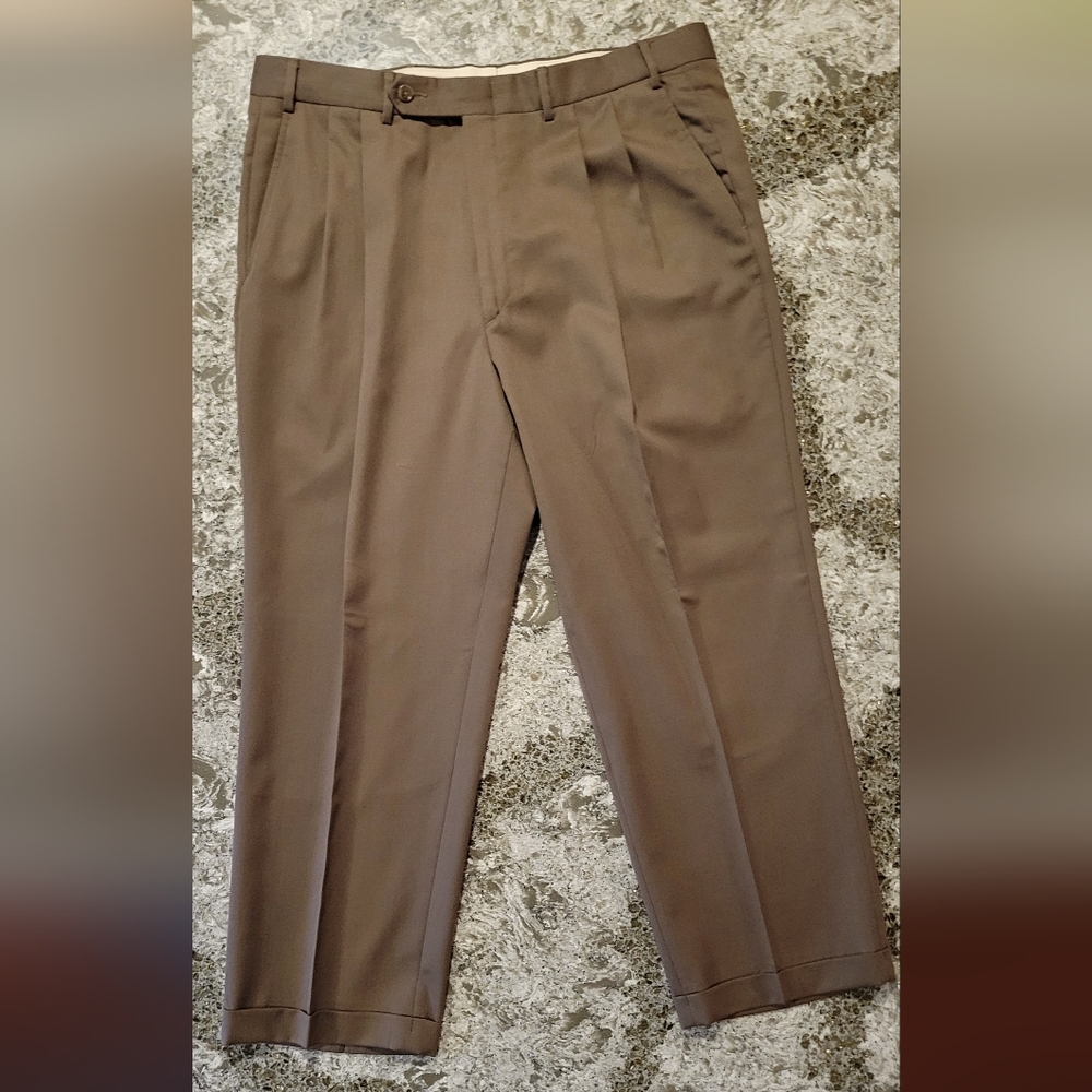 Oscar De La Renta Pleated Dress Pants